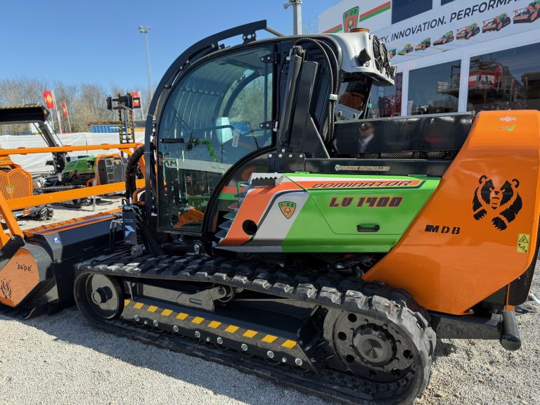 LV1400
